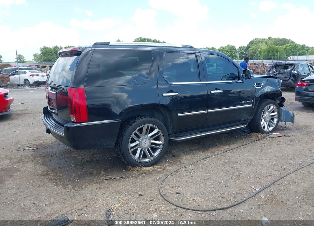 2007 CADILLAC ESCALADE VIN: 1GYFK63857R348479