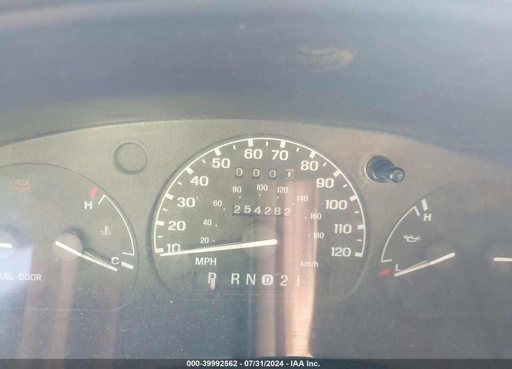 2000 FORD RANGER XLT VIN: 1FTYR14X0YTA66922