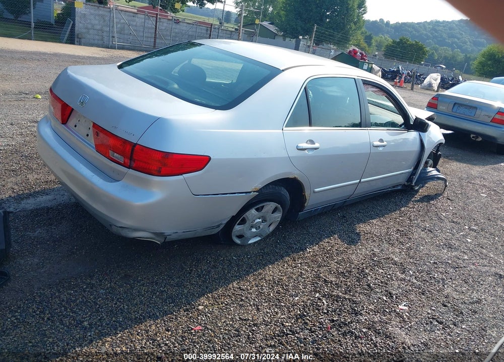 2005 HONDA ACCORD 2.4 LX VIN: 1HGCM56495L004693