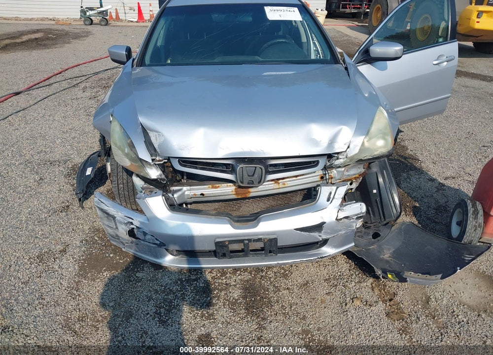 2005 HONDA ACCORD 2.4 LX VIN: 1HGCM56495L004693