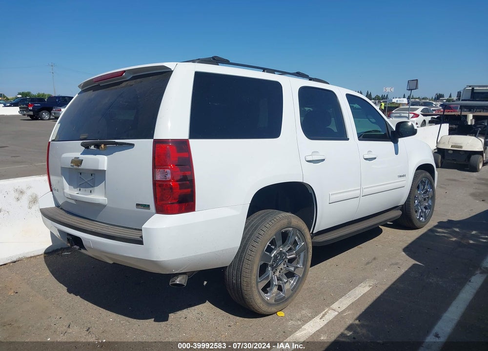 2011 CHEVROLET TAHOE LS VIN: 1GNSCAE02BR247654