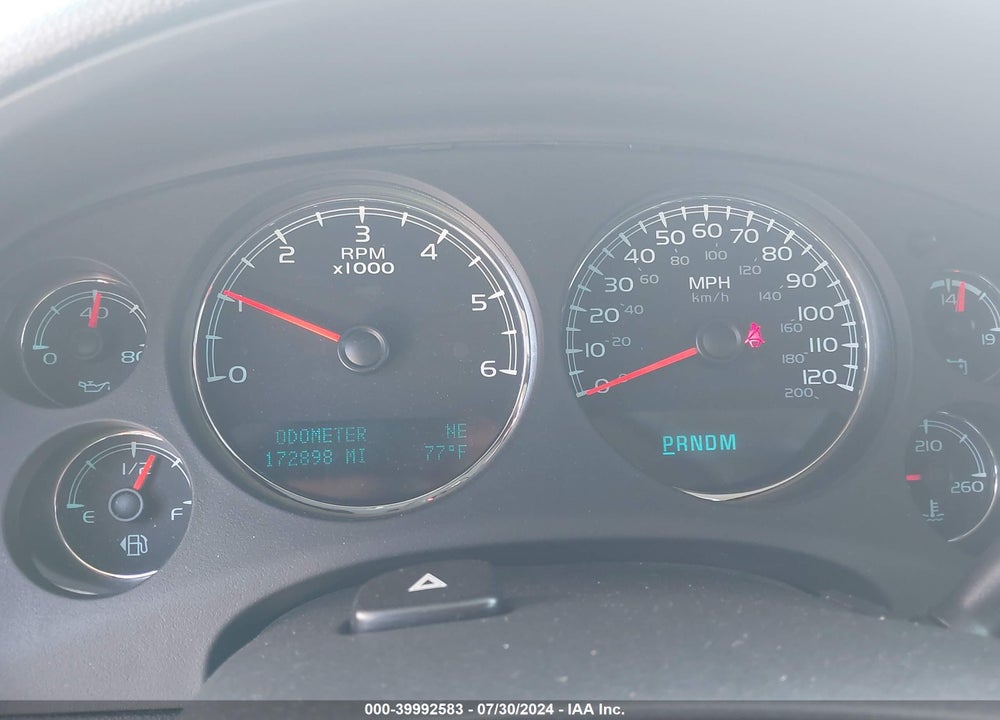2011 CHEVROLET TAHOE LS VIN: 1GNSCAE02BR247654