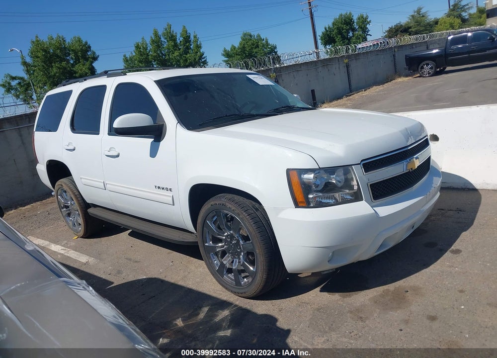 2011 CHEVROLET TAHOE LS VIN: 1GNSCAE02BR247654
