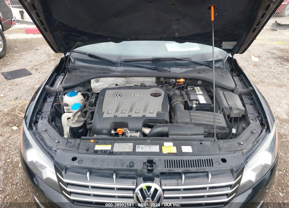 2012 VOLKSWAGEN PASSAT 2.0L TDI SE VIN: 1VWBN7A36CC029451