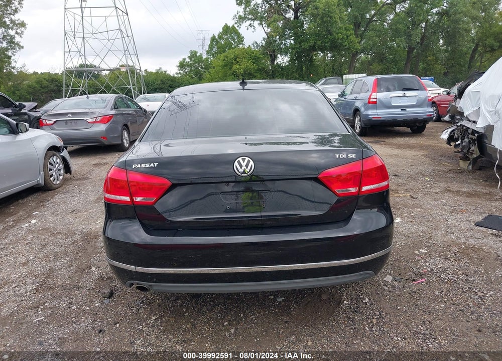 2012 VOLKSWAGEN PASSAT 2.0L TDI SE VIN: 1VWBN7A36CC029451