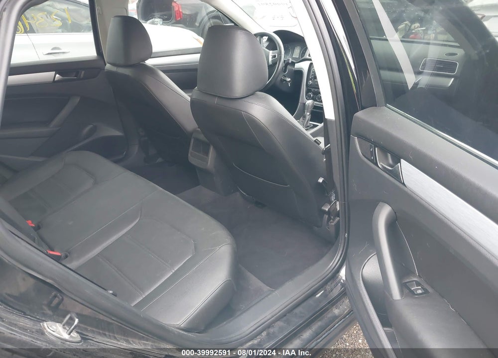 2012 VOLKSWAGEN PASSAT 2.0L TDI SE VIN: 1VWBN7A36CC029451