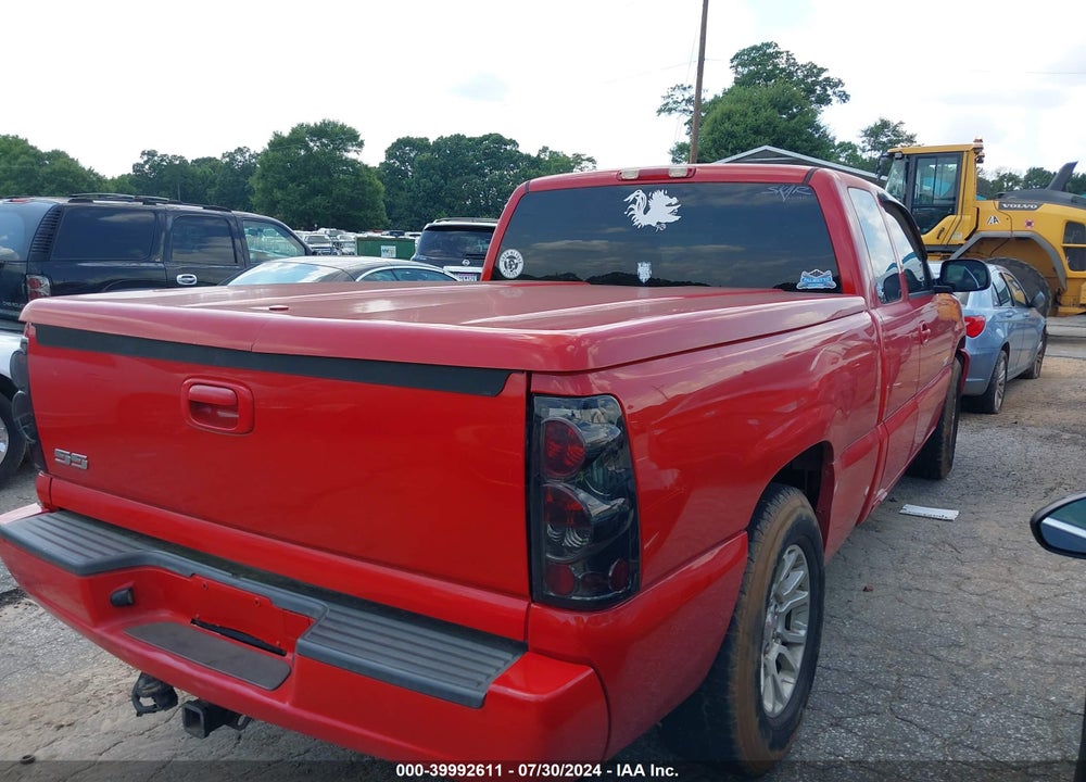 2004 CHEVROLET SILVERADO 1500 SS VIN: 2GCEK19N241336473