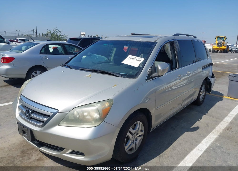 2005 HONDA ODYSSEY EX-L VIN: 5FNRL38605B041309
