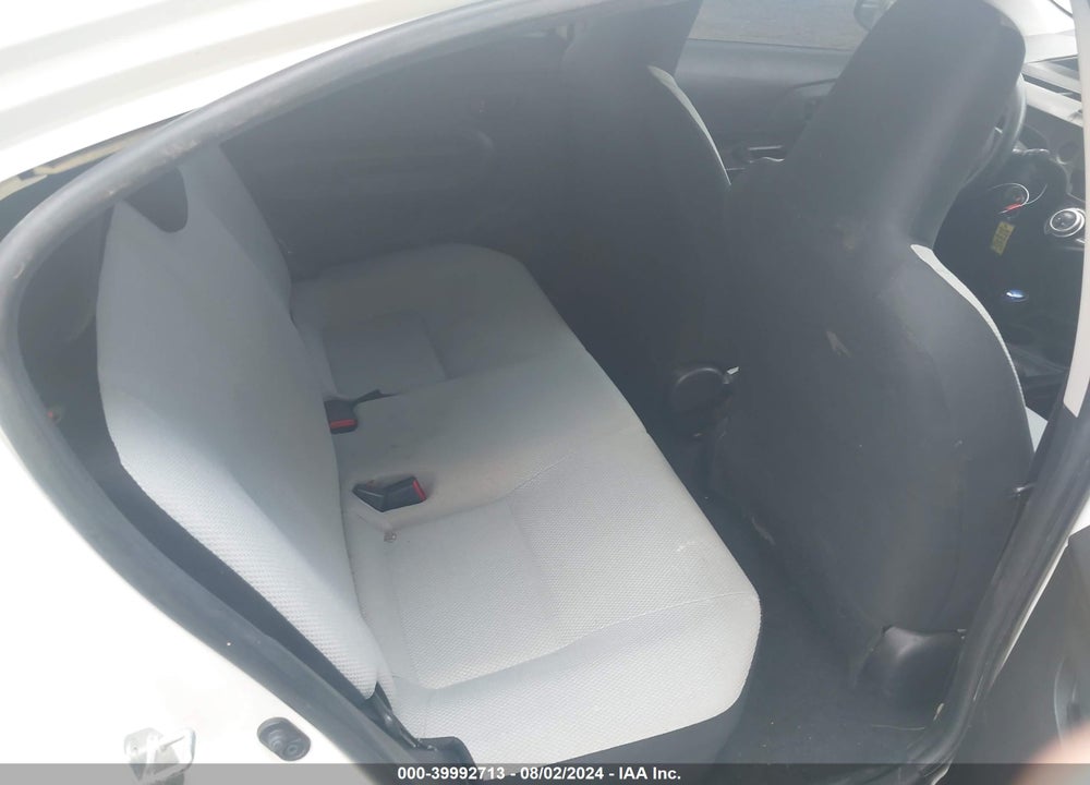 2015 TOYOTA PRIUS C FOUR/ONE/THREE/TWO VIN: JTDKDTB33F1581163