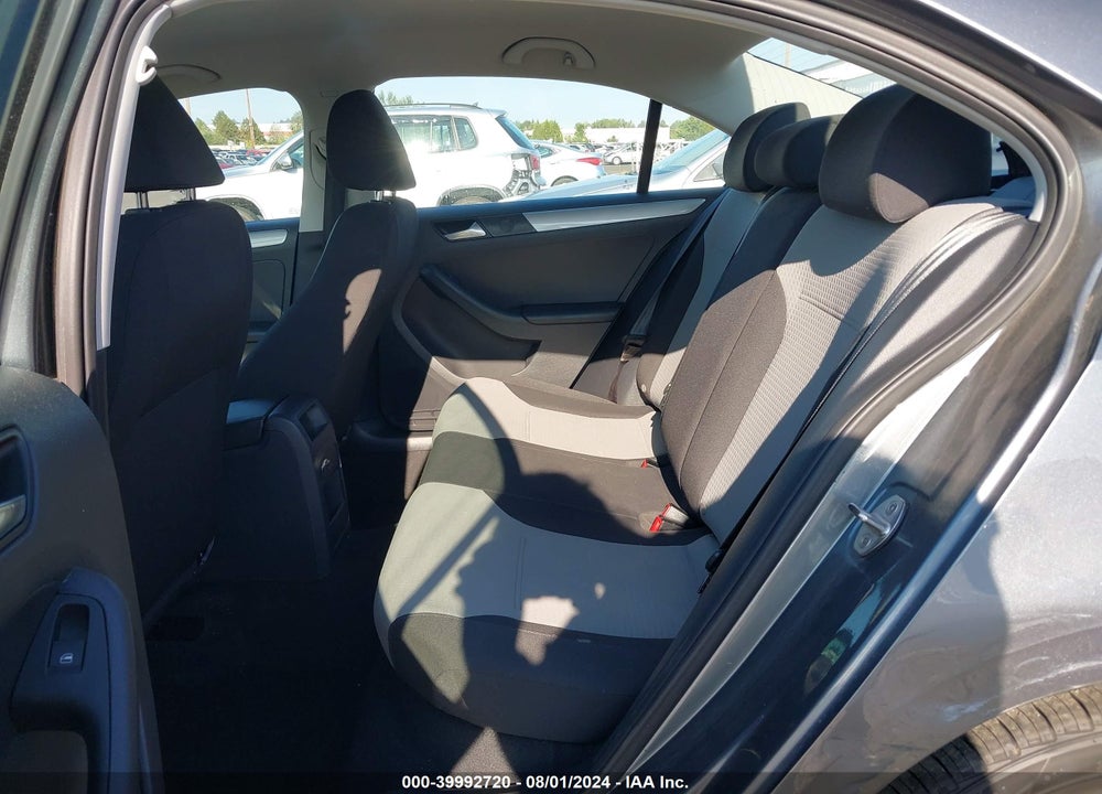 2017 VOLKSWAGEN JETTA 1.4T S VIN: 3VW2B7AJ7HM216176