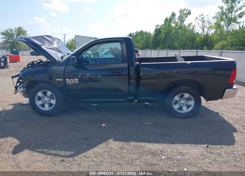 2022 RAM 1500 CLASSIC TRADESMAN REGULAR CAB 4X4 6'4 BOX VIN: 3C6JR7AT2NG341745