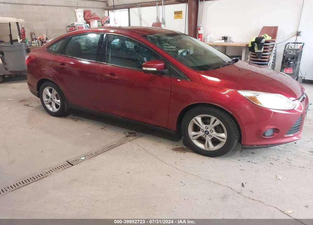 2014 FORD FOCUS SE VIN: 1FADP3F2XEL353901