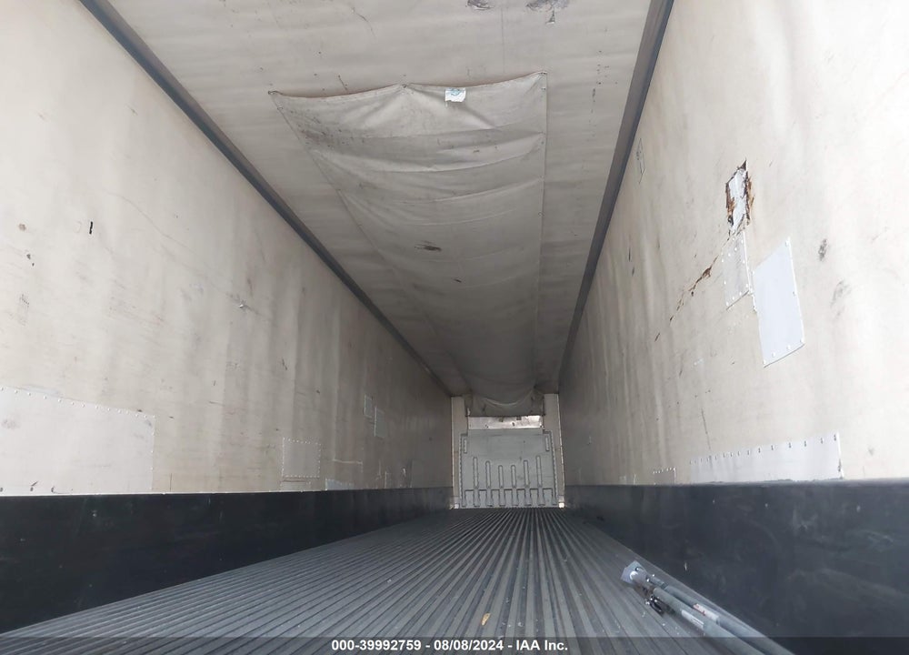 2001 UTILITY TRAILER MFG --- VIN: 1UYVS25381U668705