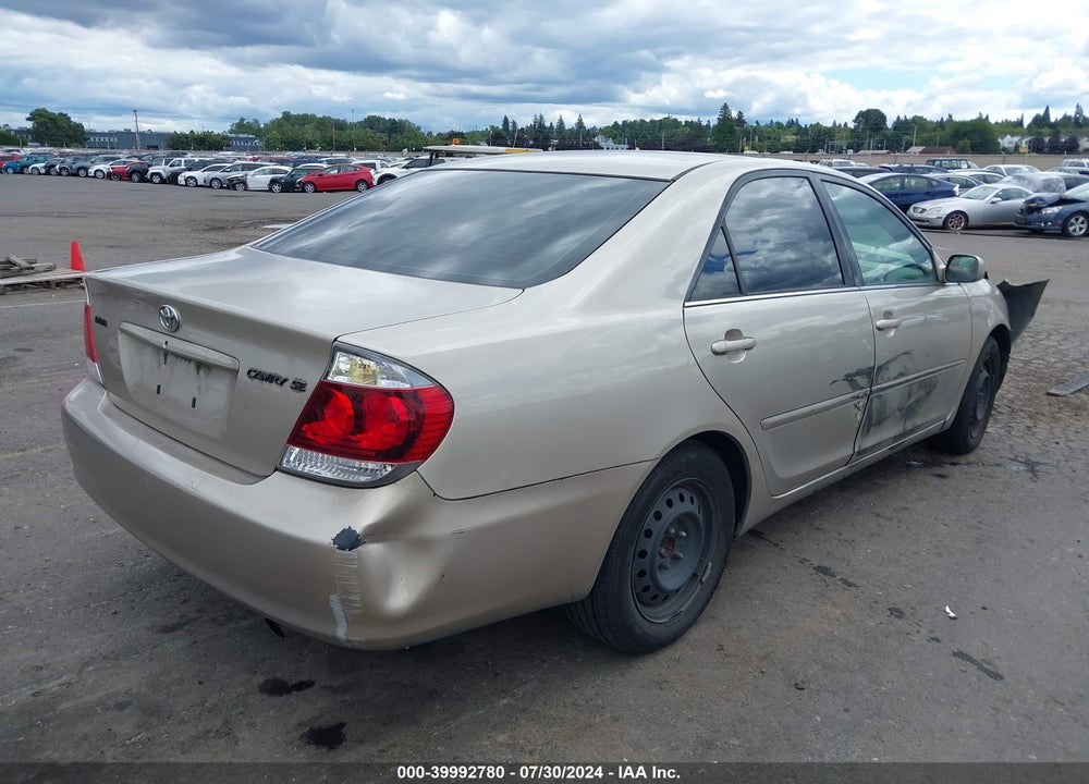 2005 TOYOTA CAMRY SE VIN: 4T1BE32K05U557030