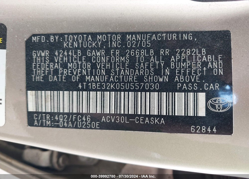 2005 TOYOTA CAMRY SE VIN: 4T1BE32K05U557030