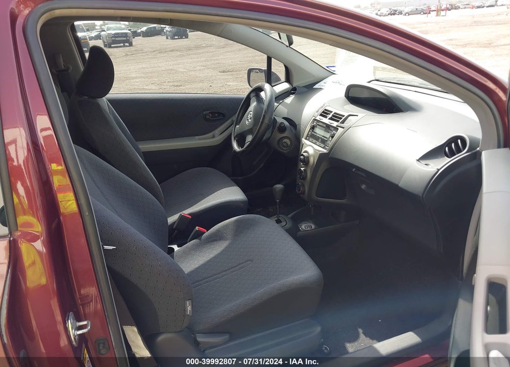 2009 TOYOTA YARIS VIN: JTDJT903495250044