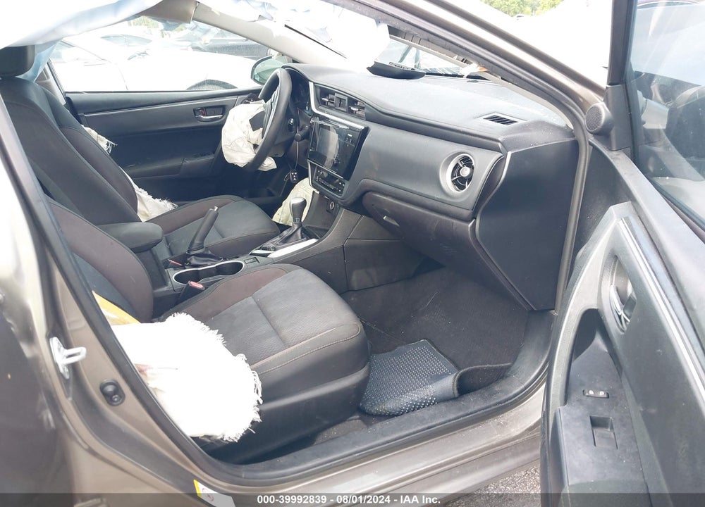 2017 TOYOTA COROLLA LE VIN: 5YFBURHE2HP727594