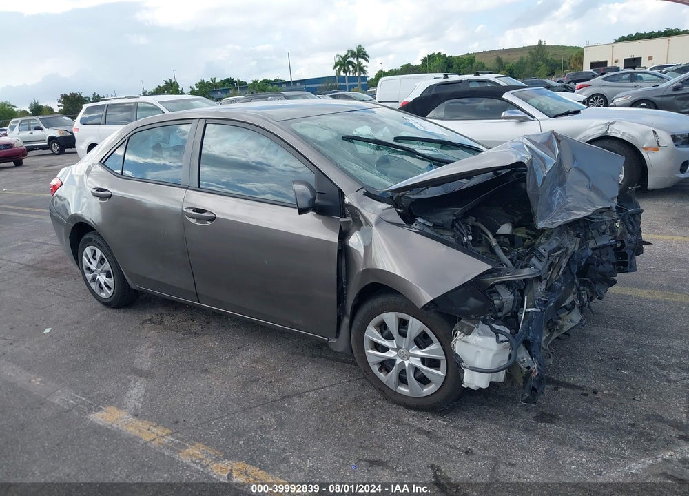 2017 TOYOTA COROLLA LE VIN: 5YFBURHE2HP727594