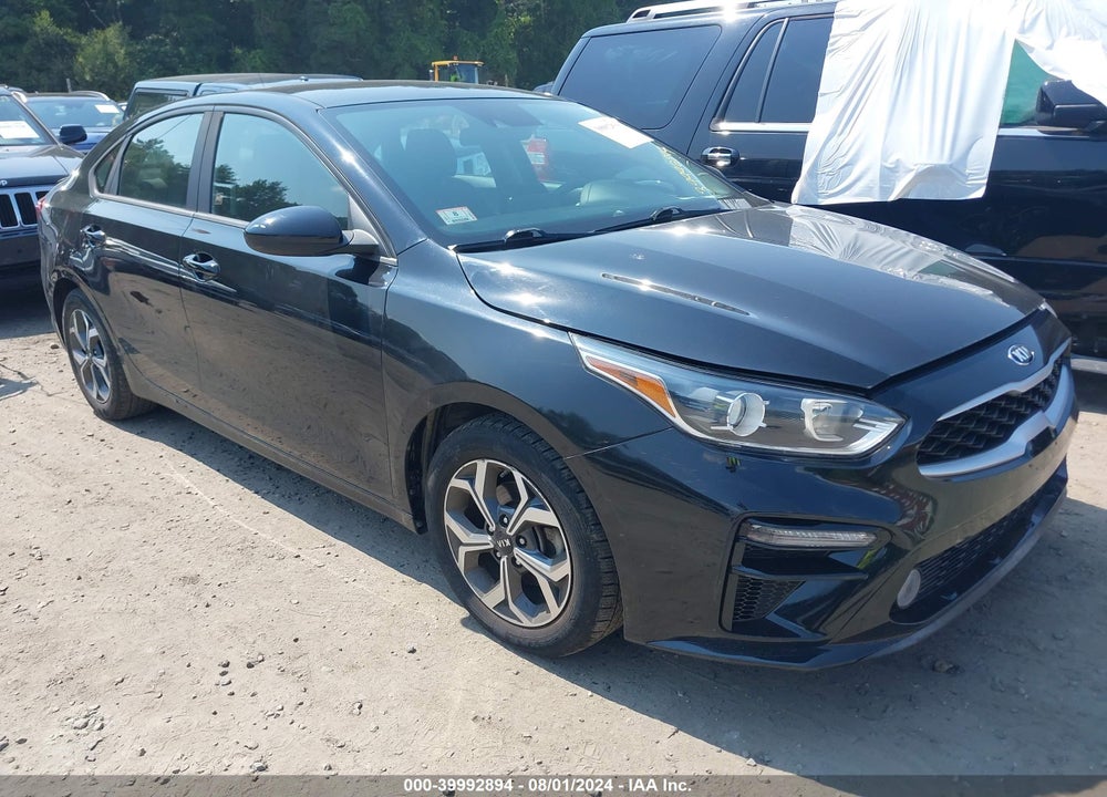 2019 KIA FORTE LXS VIN: 3KPF24AD3KE102495