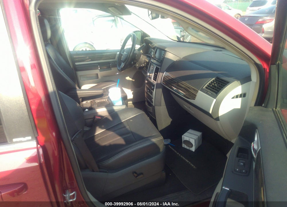 2010 CHRYSLER TOWN & COUNTRY TOURING PLUS VIN: 2A4RR8DX6AR330293