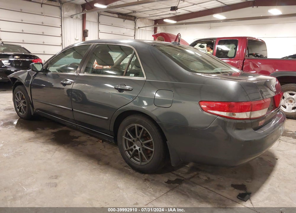 2004 HONDA ACCORD 2.4 EX VIN: 1HGCM567X4A097566