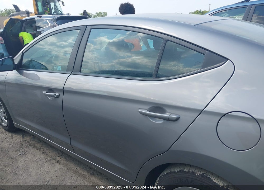 2020 HYUNDAI ELANTRA SE VIN: KMHD74LF6LU939778