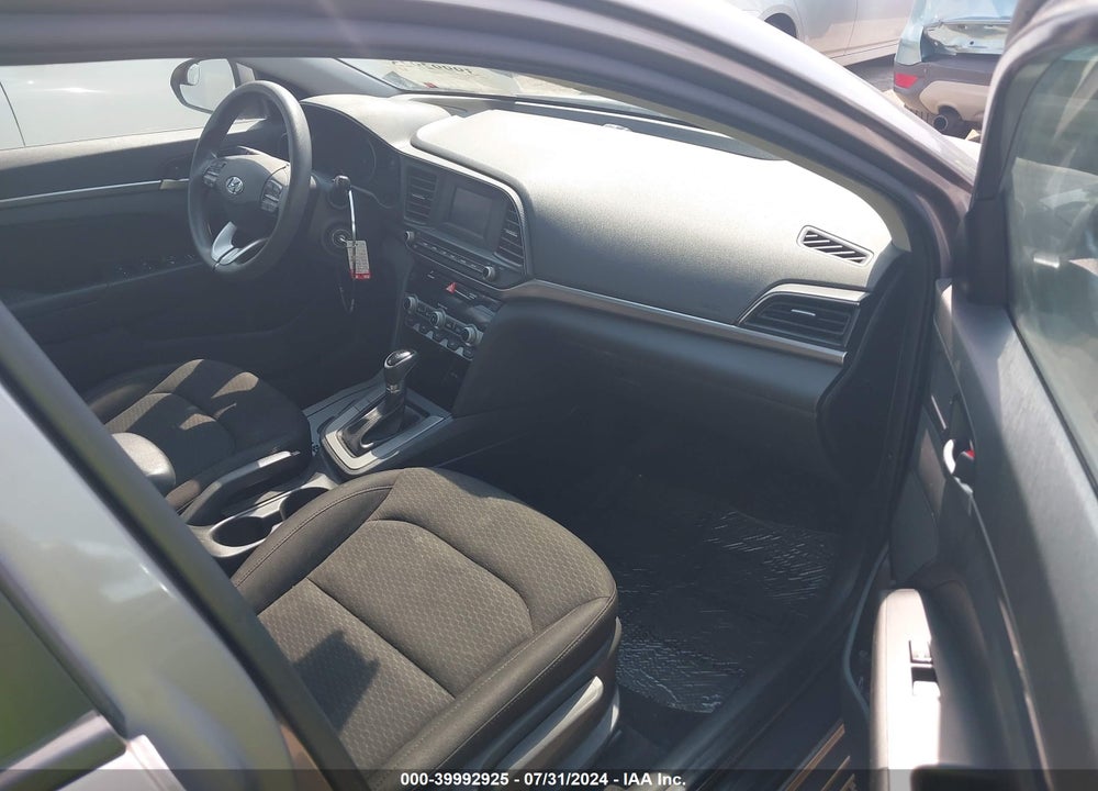 2020 HYUNDAI ELANTRA SE VIN: KMHD74LF6LU939778