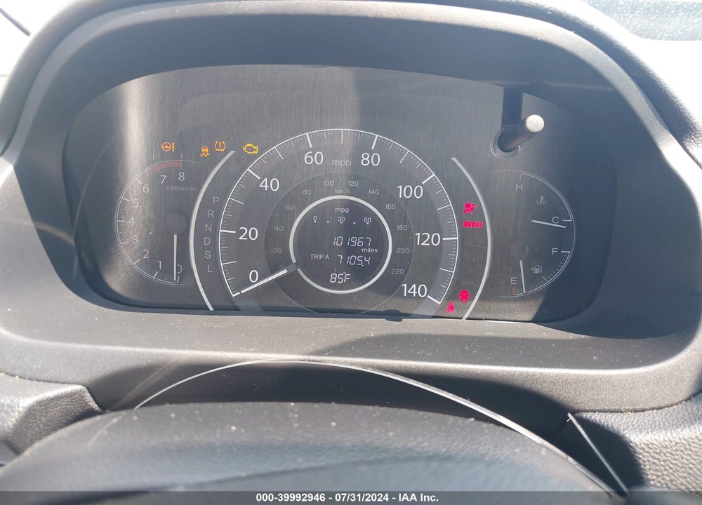 2016 HONDA CR-V SE VIN: 2HKRM3H40GH546086
