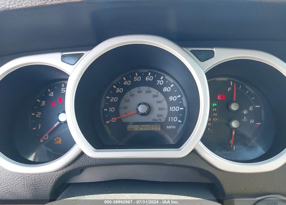 2004 TOYOTA 4RUNNER SR5 V6 VIN: JTEZU14R040023631
