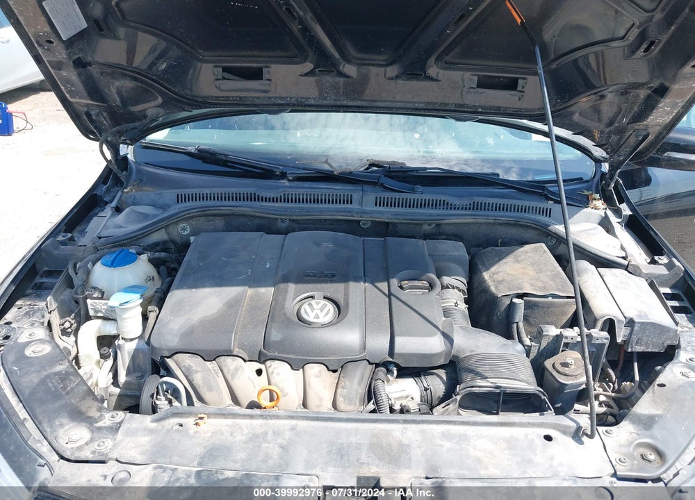 2012 VOLKSWAGEN JETTA 2.5L SE VIN: 3VWDX7AJ1CM308936