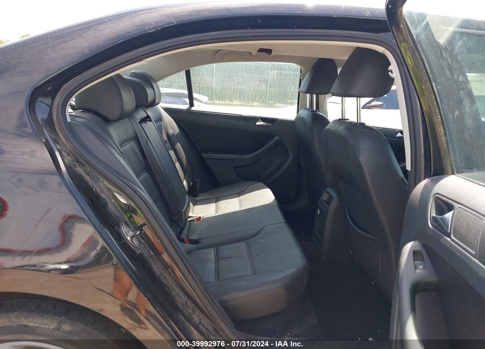 2012 VOLKSWAGEN JETTA 2.5L SE VIN: 3VWDX7AJ1CM308936