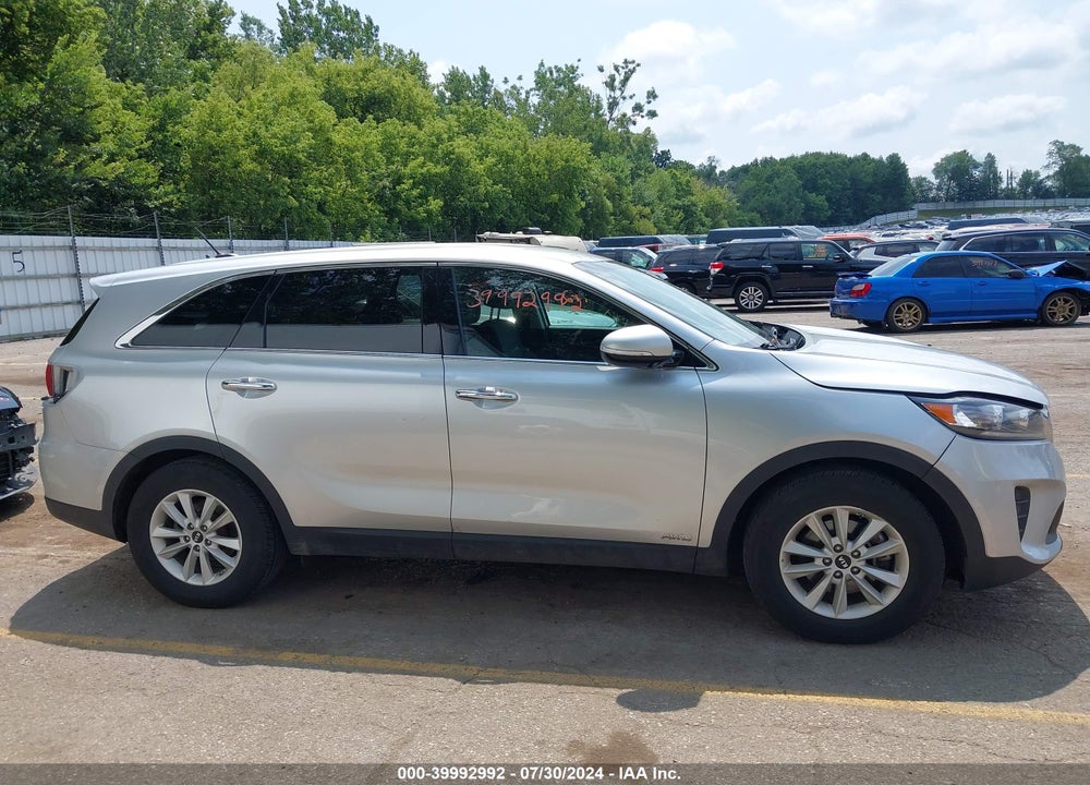 2019 KIA SORENTO 3.3L LX VIN: 5XYPGDA50KG570119
