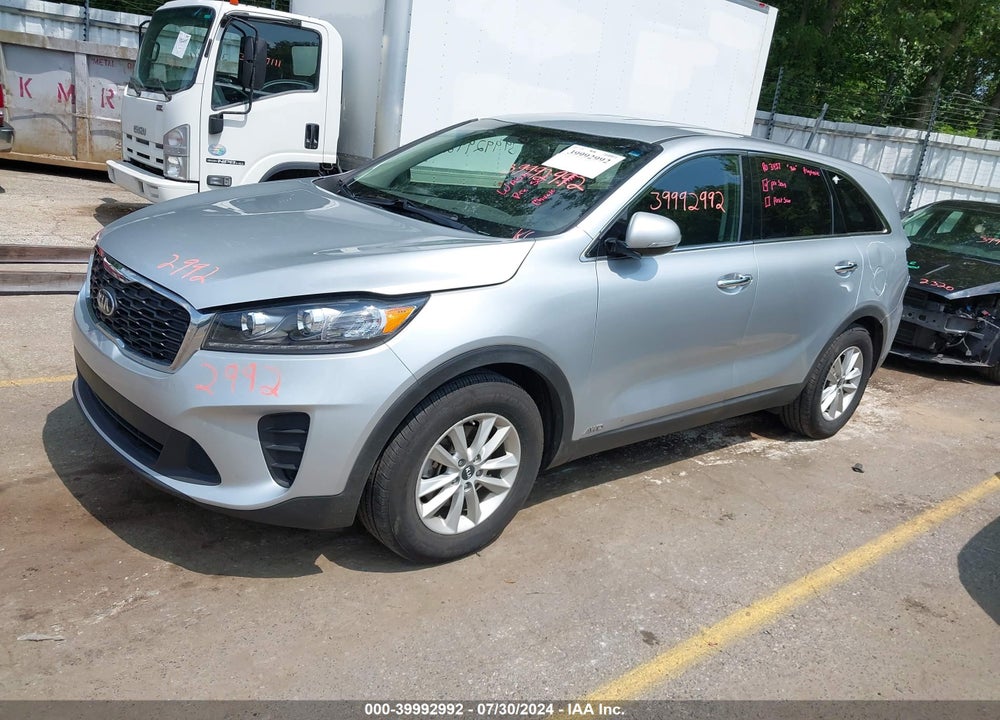 2019 KIA SORENTO 3.3L LX VIN: 5XYPGDA50KG570119