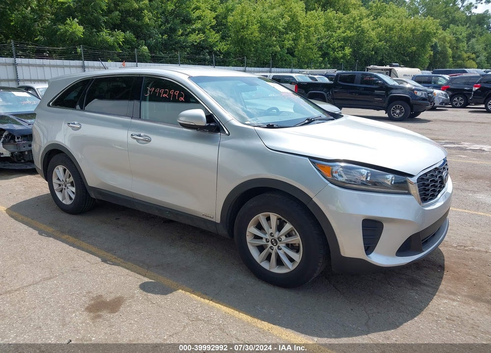 2019 KIA SORENTO 3.3L LX VIN: 5XYPGDA50KG570119