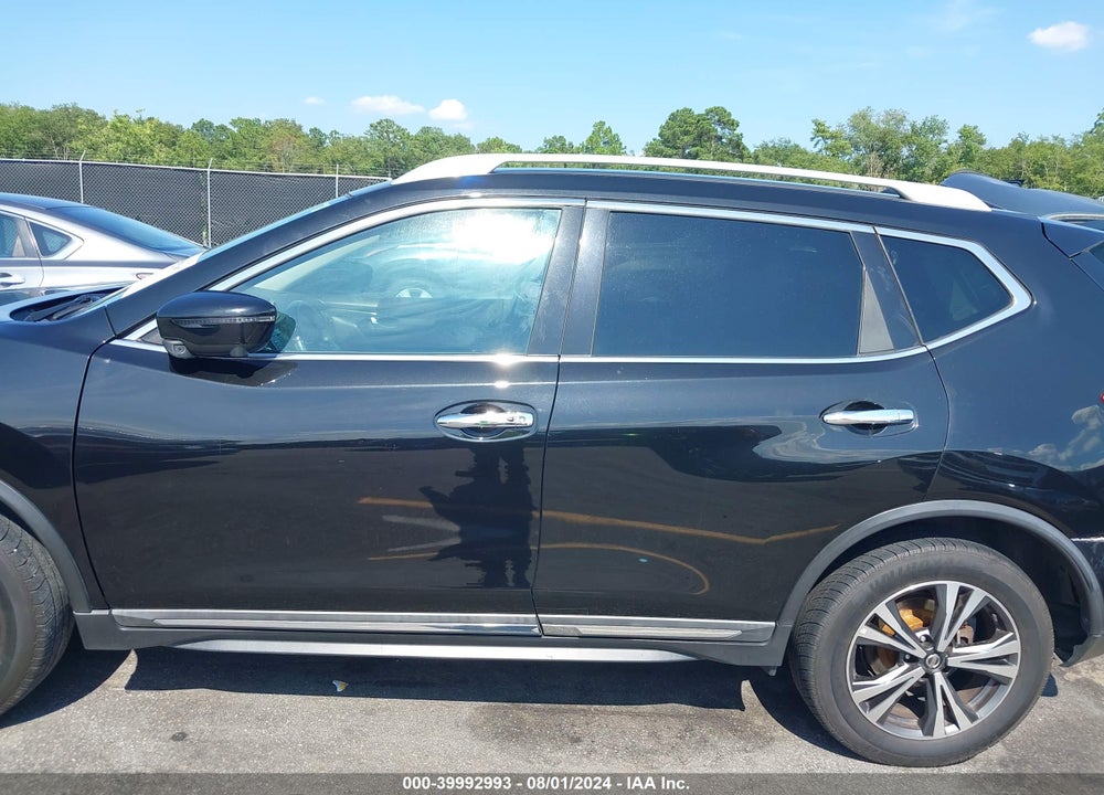 2018 NISSAN ROGUE SL VIN: 5N1AT2MT2JC734968