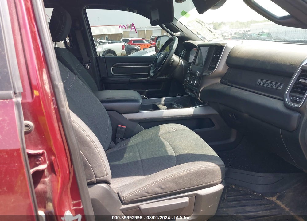 2019 RAM 2500 BIG HORN 4X4 6'4 BOX VIN: 3C6UR5DJ7KG599346