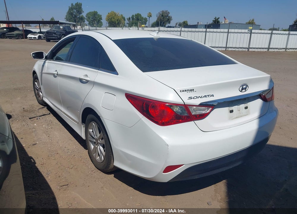 2014 HYUNDAI SONATA GLS VIN: 5NPEB4AC5EH865900