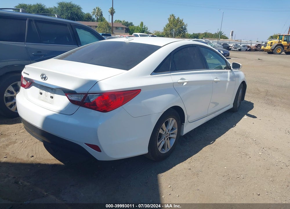 2014 HYUNDAI SONATA GLS VIN: 5NPEB4AC5EH865900