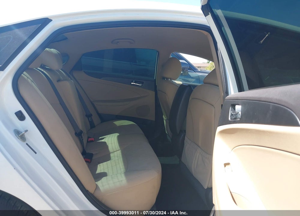 2014 HYUNDAI SONATA GLS VIN: 5NPEB4AC5EH865900
