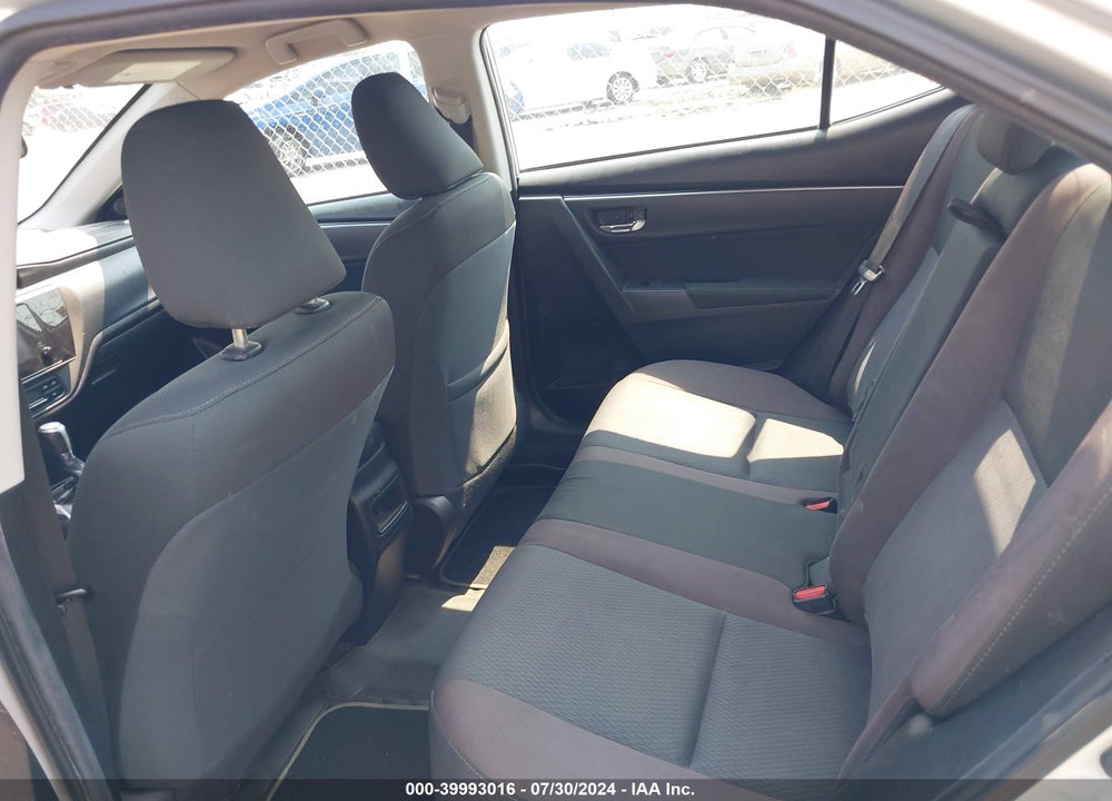 2018 TOYOTA COROLLA LE VIN: 2T1BURHE6JC123262