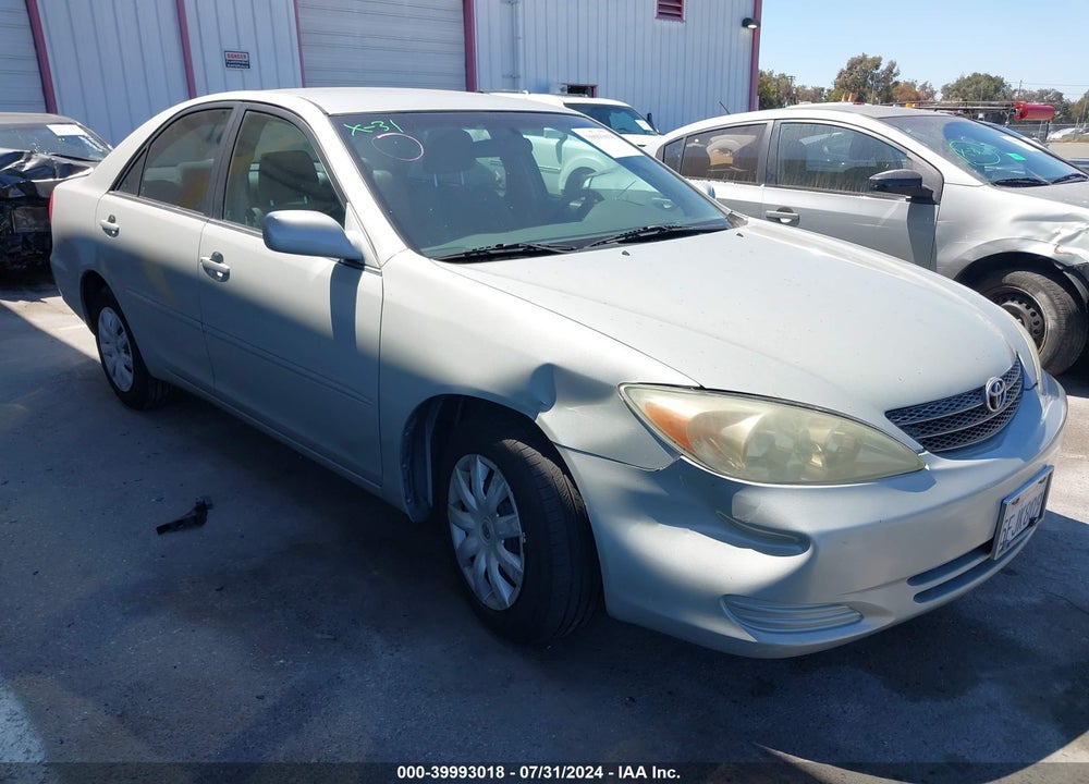 2004 TOYOTA CAMRY LE VIN: 4T1BE32K64U293147