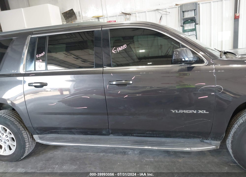 2015 GMC YUKON XL 1500 SLT VIN: 1GKS2HKC5FR141678