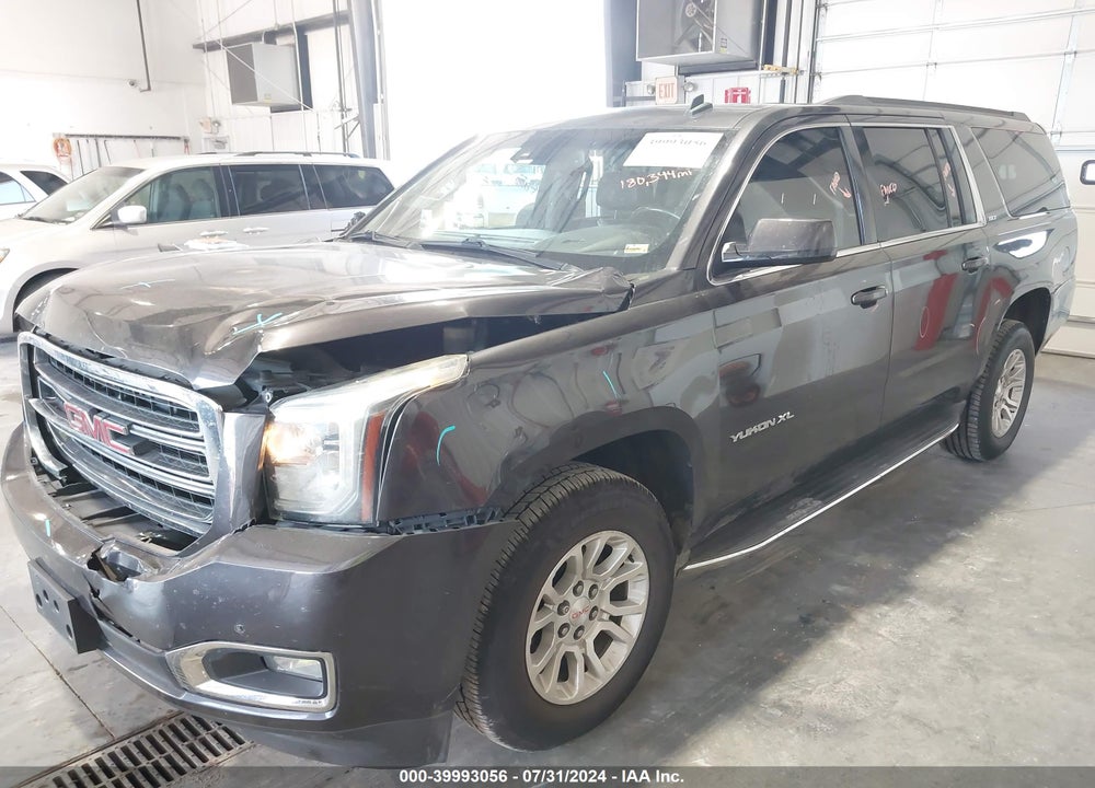 2015 GMC YUKON XL 1500 SLT VIN: 1GKS2HKC5FR141678