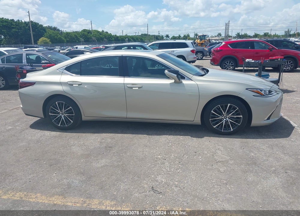 2024 LEXUS ES 350 VIN: 58ADZ1B16RU172353