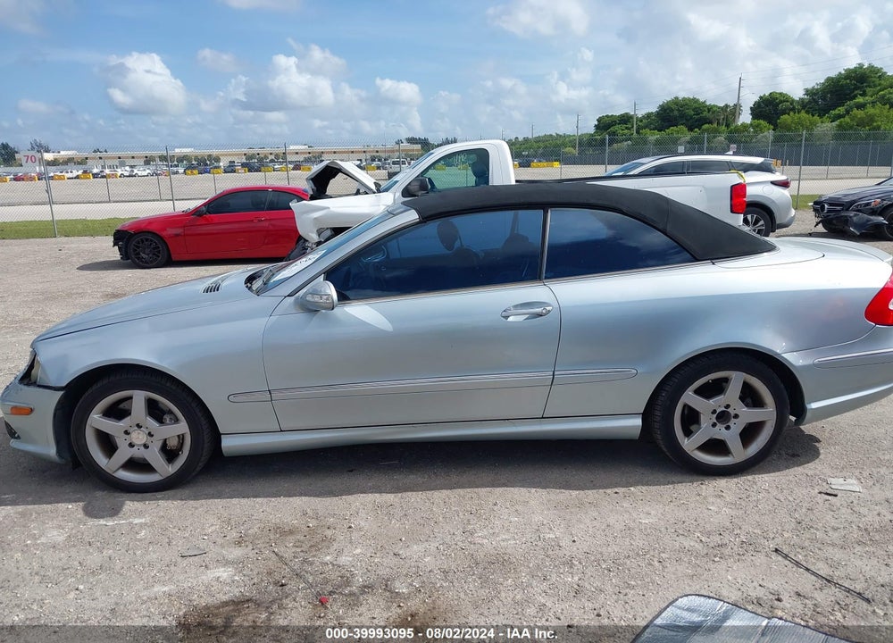 2005 MERCEDES-BENZ CLK 500 VIN: WDBTK75G35T047839