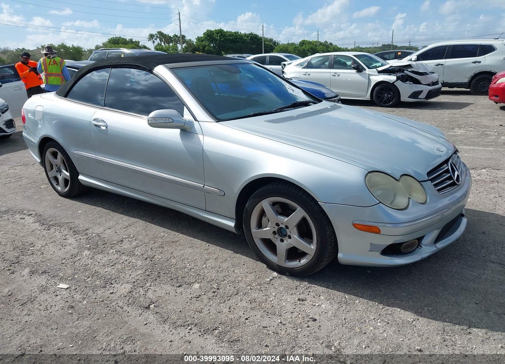 2005 MERCEDES-BENZ CLK 500 VIN: WDBTK75G35T047839
