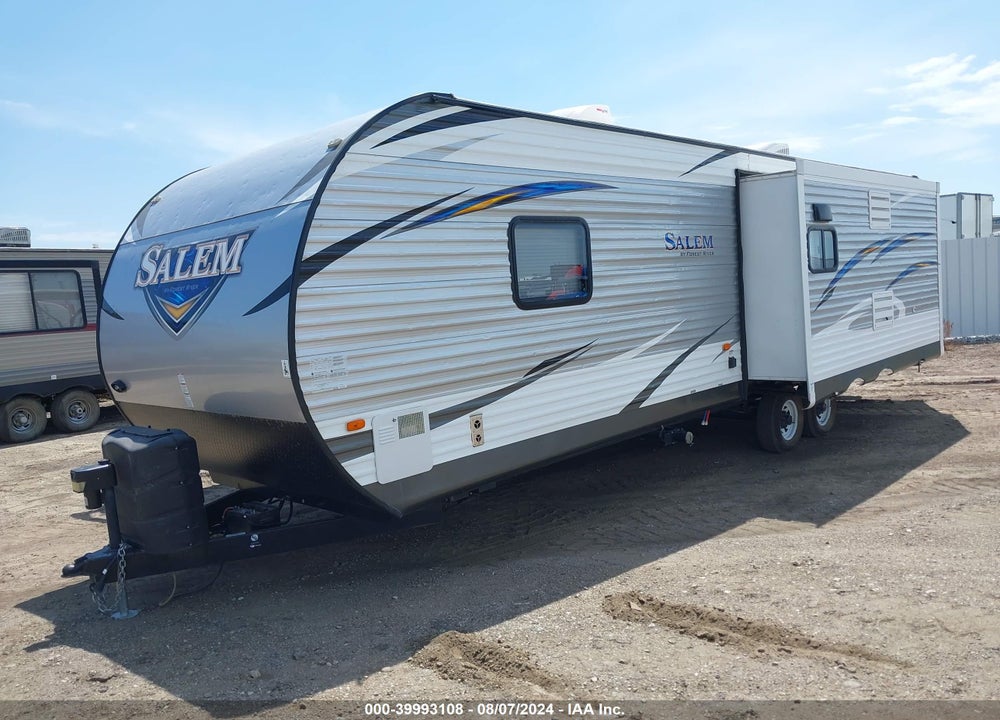 2017 FOREST RIVER SALEM 27 REIS VIN: 4X4TSMC2XH8062069