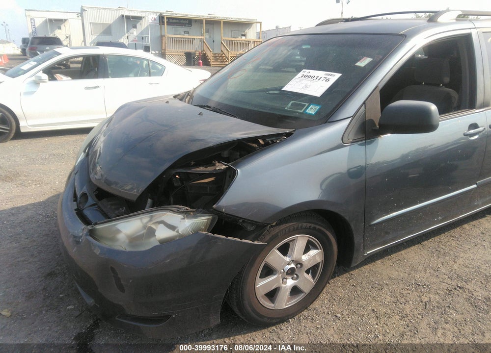 2008 TOYOTA SIENNA LE VIN: 5TDZK23C58S180572