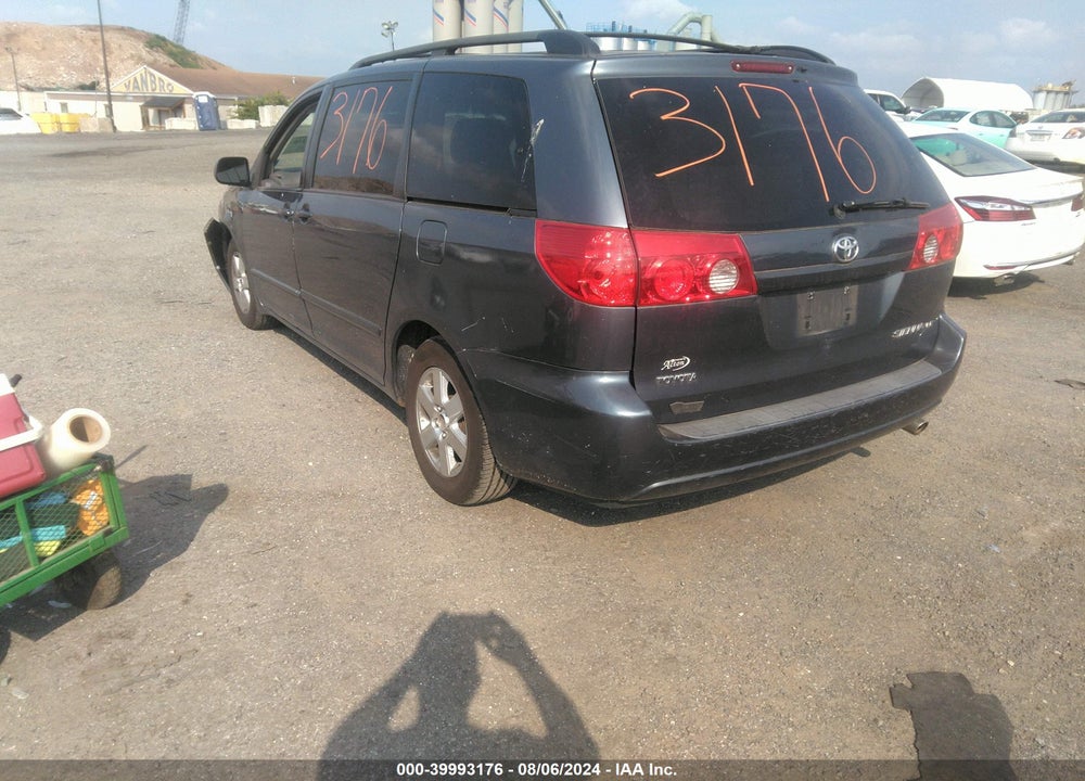 2008 TOYOTA SIENNA LE VIN: 5TDZK23C58S180572