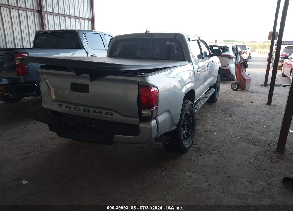 2018 TOYOTA TACOMA SR VIN: 5TFAX5GN3JX129115